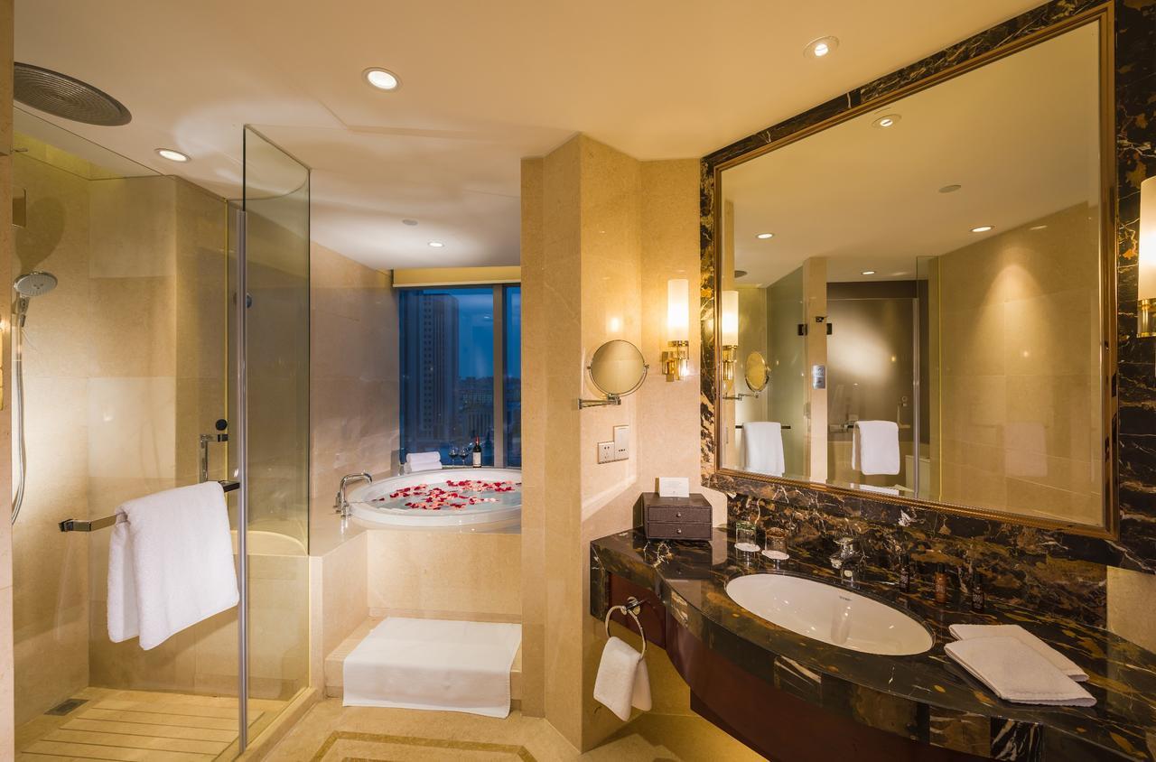 Haili New Century Grand Hotel Haiyan ภายนอก รูปภาพ